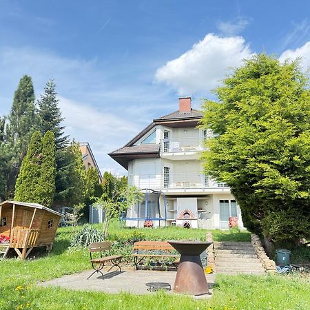 Diamondvilla, 4 Bedroom Apartment, Garden & Spa Prag Exterior foto