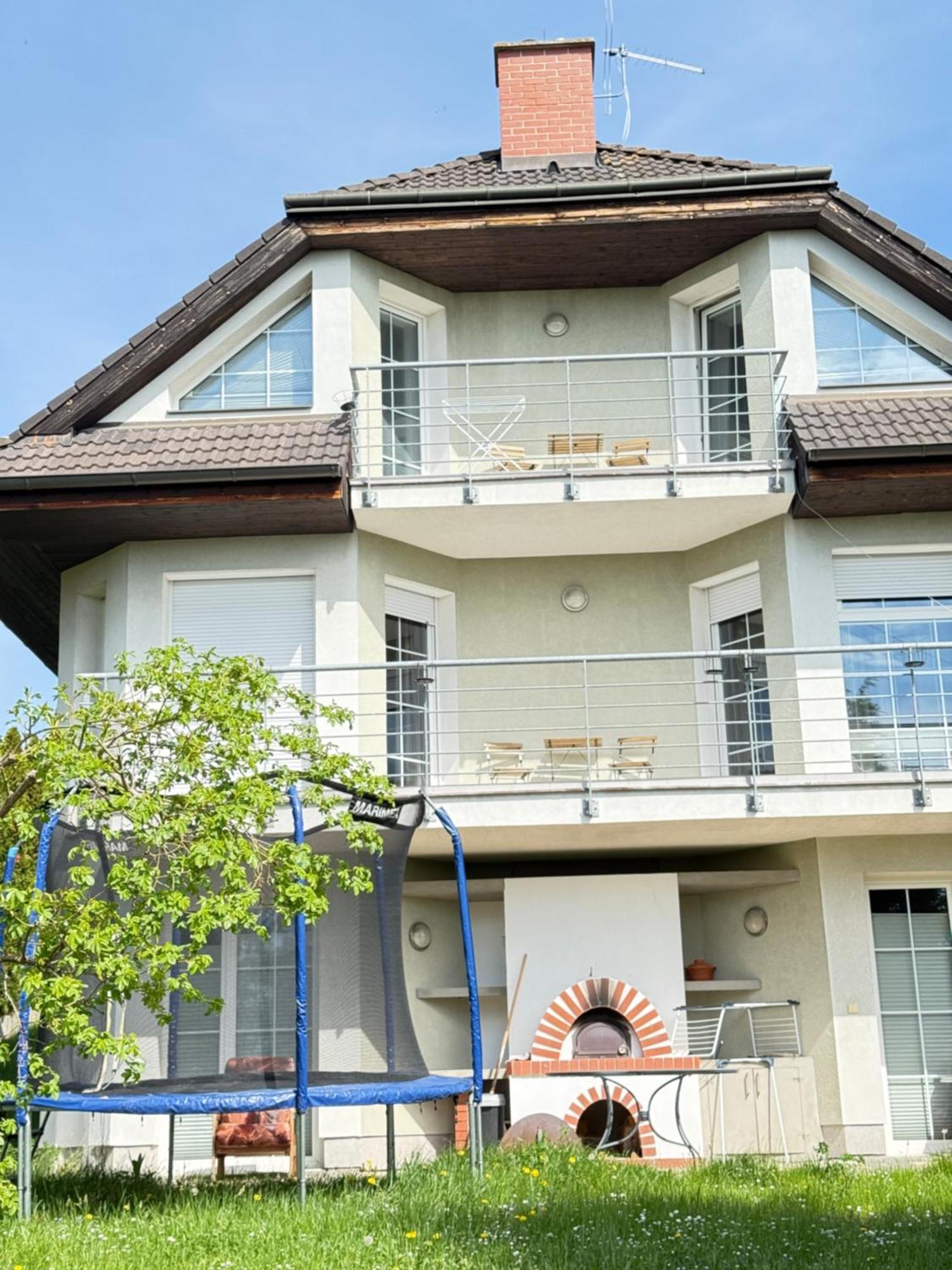 Diamondvilla, 4 Bedroom Apartment, Garden & Spa Prag Exterior foto